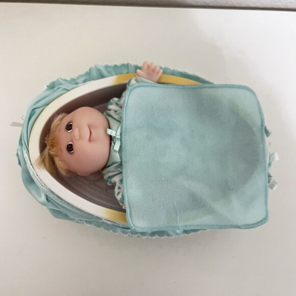 Vintage Cabbage Patch Kids Doll Magic Nursery Cradle Carriage Green Set 1998 - Picture 3 of 16